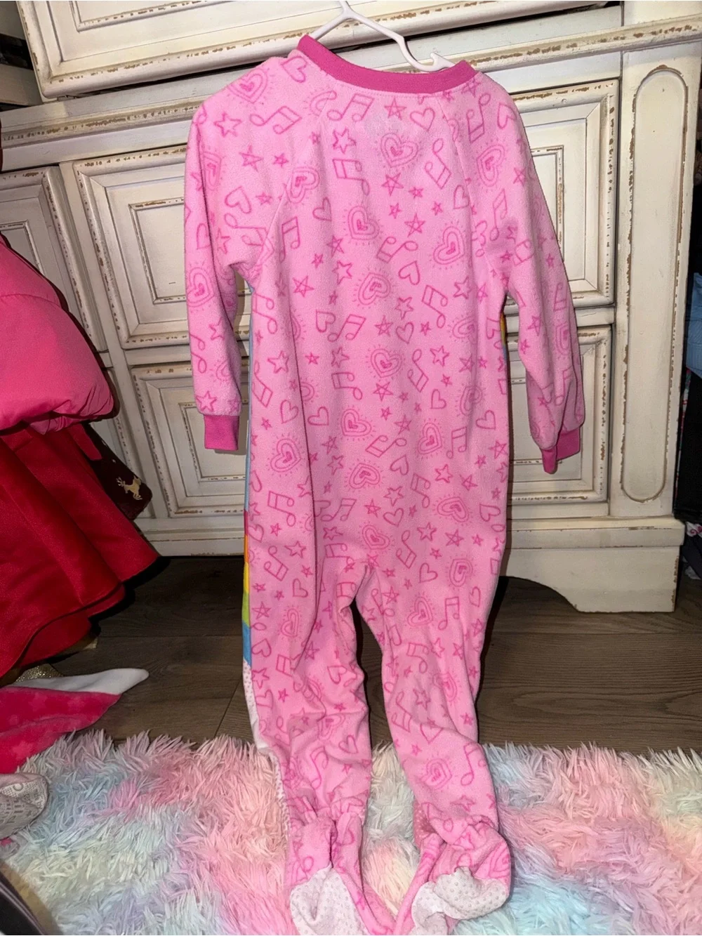 Dreamworks soft pink